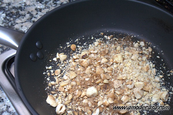 Tostar especias y frutos secos