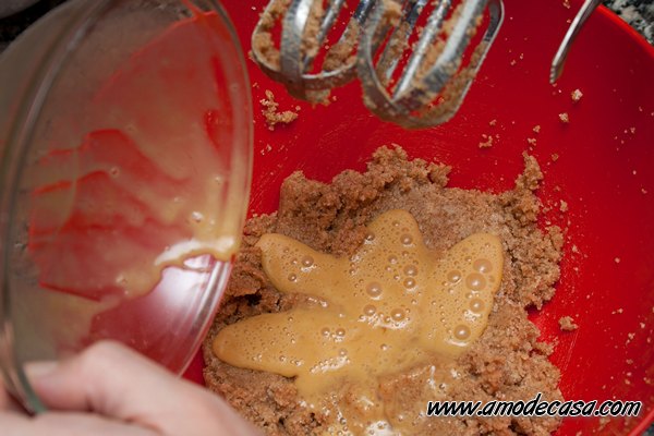 Ingredientes para las galletas de chocolate, pistachos y sal